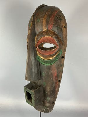 Luba - Tribal used African mask from the Luba - Congo. kopen? Bied vanaf 45!