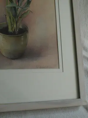 Niet of onleesbaar gesigneerd - Ingelijste aquarel , Bloemstilleven – onduidelijke signatuur… kopen? Bied vanaf 1!
