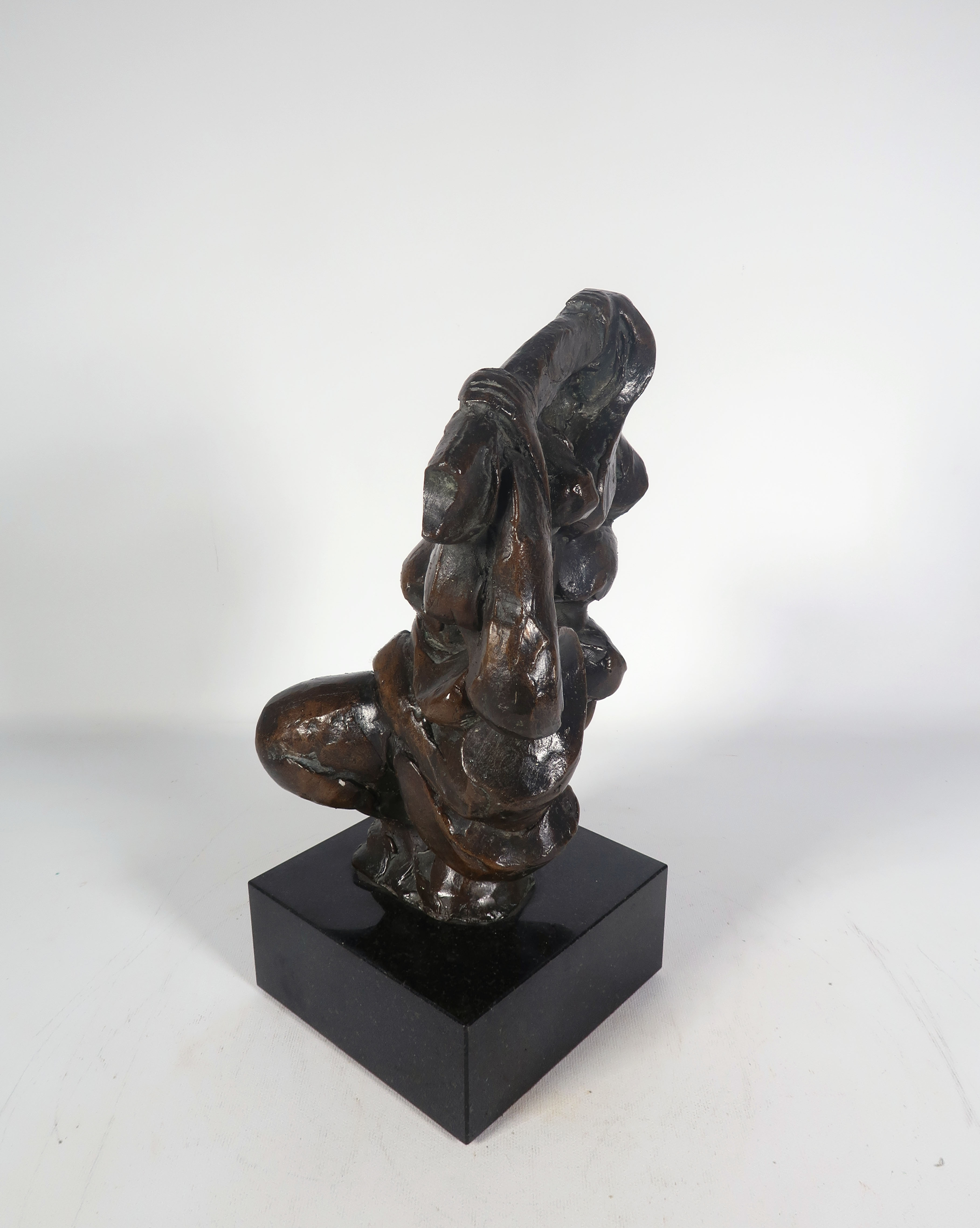 Hank Beelenkamp - Brons, Dansend figuur (Zwaar) kopen? Bied vanaf 750!