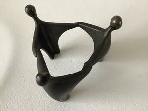 Corry Ammerlaan - Glazen schaal op sculptuur kopen? Bied vanaf 45!