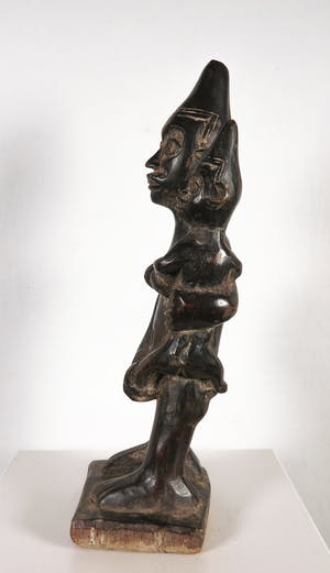 Yoruba - Houten vruchtbaarheidsbeeld van vrouw met kind kopen? Bied vanaf 1!