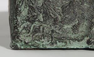 Karin Beek - Groot en zwaar bronzen beeld van drie zusjes op een bankje kopen? Bied vanaf 1000!