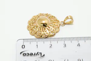 3 - Grote & mooi gedetailleerde 18Krt geel-goud rozet hanger kopen? Bied vanaf 190!