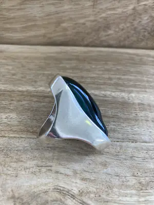 zilveren ring met helder groene kleursteen kopen? Bied vanaf 55!