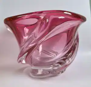 Val-Saint-Lambert - zware roze schaal verkocht voor € 125!