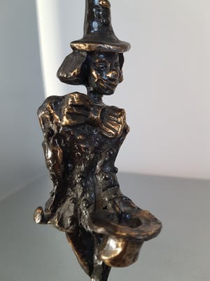 Corry Ammerlaan - Beeld / Sculptuur "Een vrolijke noot" kopen? Bied vanaf 20!