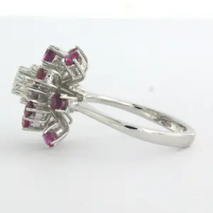 18k wit gouden ring met robijn en briljant geslepen diamant 0.16ct - rm 16.25 kopen? Bied vanaf 400!