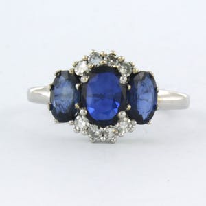 14k gouden ring bezet saffier 1,90ct en single cut geslepen diamant 0.18ct. kopen? Bied vanaf 400!