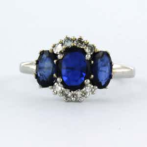 14k gouden ring bezet saffier 1,90ct en single cut geslepen diamant 0.18ct. verkocht voor € 400!