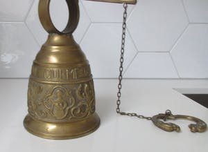 Curiosa - Koperen kerkbel kopen? Bied vanaf 1!