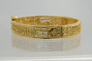 62 - Mooie 22 karaat geel gouden kinder armband met filigrain afwerking kopen? Bied vanaf 840!