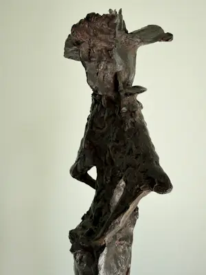 Theo van der Nahmer - bronzen sculptuur | 'Joffer' (Groot werk) kopen? Bied vanaf 1500!