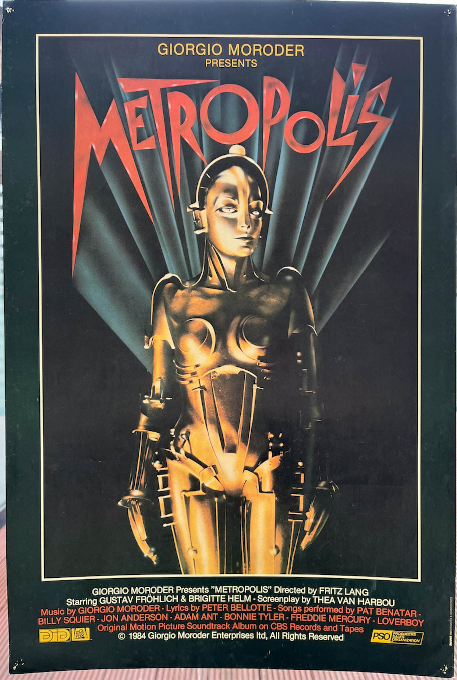 Tom Nikosey - Metropolis kopen? Bied vanaf 25!