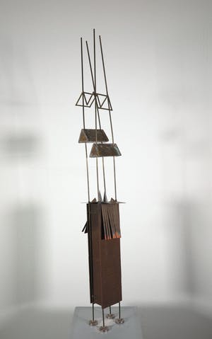 Niet of onleesbaar gesigneerd - IJzer/Messing, Vrijgevormd object kopen? Bied vanaf 10!