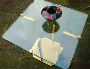 Niet of onleesbaar gesigneerd - Salontafel Art deco - Amsterdamse school- verkocht voor € 10!