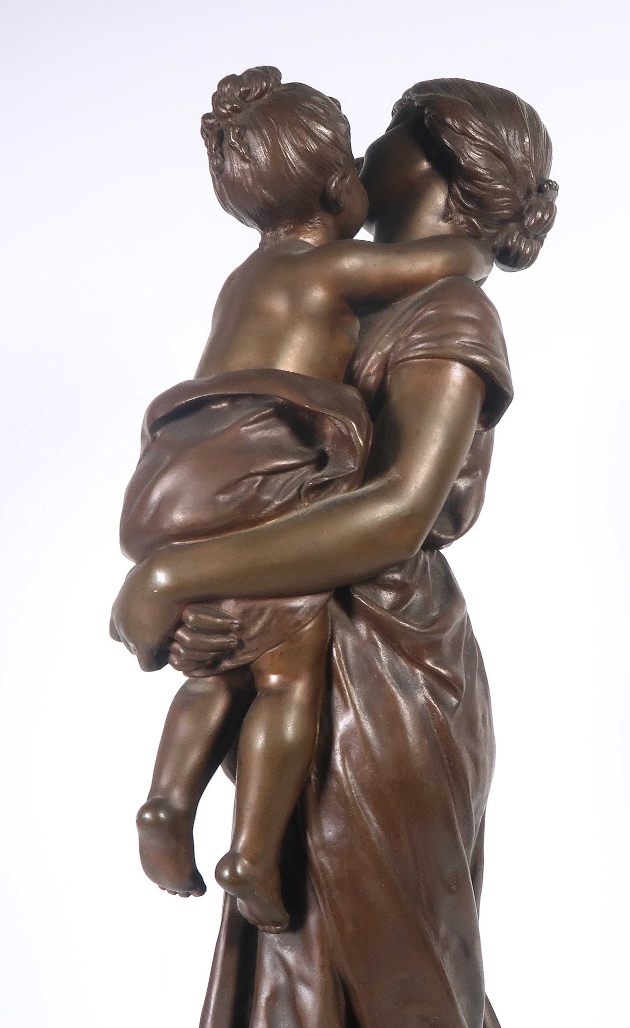 Charles Georges Ferville Suan - Bronzen beeld, Moeder met kind (Groot) kopen? Bied vanaf 350!