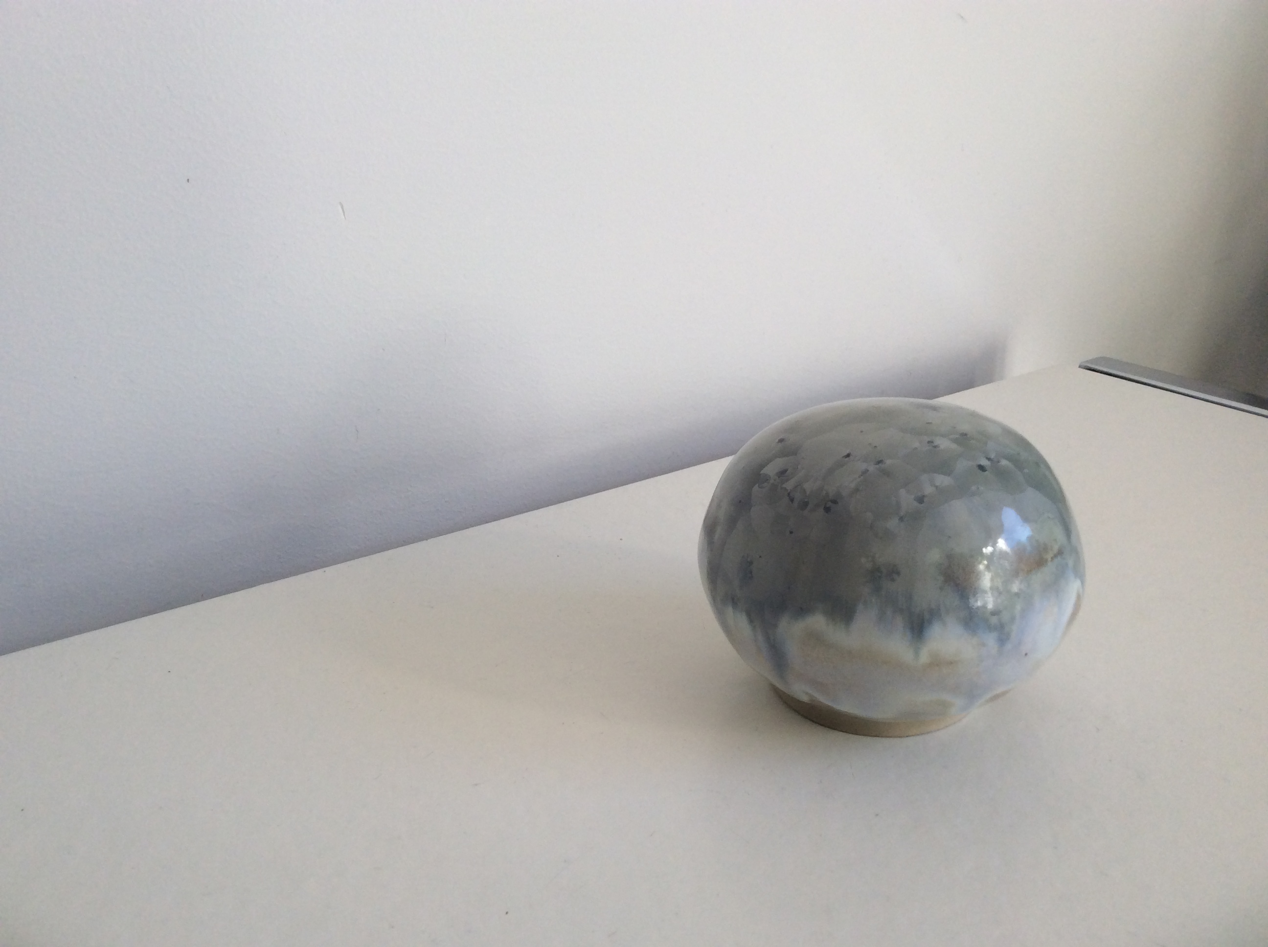 Niet of onleesbaar gesigneerd - Object met kristalglazuur kopen? Bied vanaf 1!