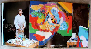Karel Appel - Schilderskist met gesigneerd boek - 1977 kopen? Bied vanaf 450!