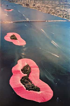 Christo - Surrounded Islands 1980-1983 - Biscayne Bay verkocht voor € 390!
