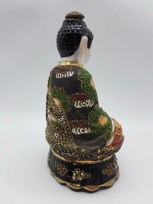 Niet of onleesbaar gesigneerd - Vintage Satsuma beeld van een Boeddha 20,2 cm kopen? Bied vanaf 1!