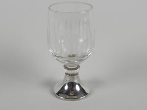 Curiosa - Verzilverd: 2 suikerschepjes/2 botermesjes/ 1 borrelglas kopen? Bied vanaf 1!