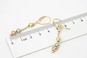 Chique Set 18 Krt tricolor gouden halssierraad en paar oorhangers - gekeurd kopen? Bied vanaf 470!