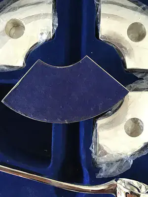 Koninklijke Van Kempen & Begeer - Verzilverde design kandelaars in originele verpakking kopen? Bied vanaf 65!