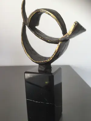Bernadette Leijdekkers - Compositie met bogen kopen? Bied vanaf 59!