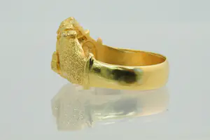 52 -18 krt geel gouden Surinaamse vriendschapsring -  glad en ruw afgewerkt kopen? Bied vanaf 330!