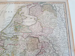 Isaac Tirion - Nieuwe en nauwkeurige kaart der 17 provincien van Nederland kopen? Bied vanaf 200!