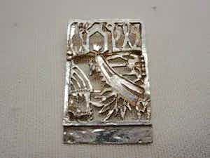 Jeroen Krabbe - Zilveren broche/hanger verkocht voor € 39!