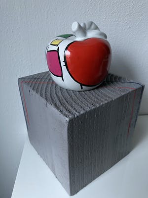 Marianne Bey - Like Apple / Mondriaan style kopen? Bied vanaf 70!