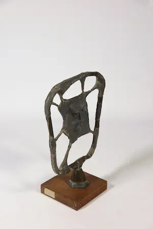 Peter de Korte - Beeld van lood en metaal, Ik probeer me mijn oom te herinneren kopen? Bied vanaf 1!