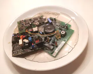 Günther Uecker - "Electronic Salat" 1994 - UNIKAT - signiert kopen? Bied vanaf 800!