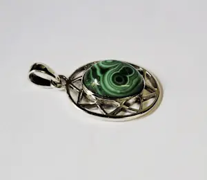 Nieuwe zilveren hanger met malachiet kopen? Bied vanaf 55!