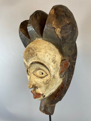 Vuvi - Tribal used African mask from the Lega - Congo. kopen? Bied vanaf 25!