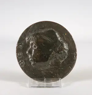 Eric Claus - Bronzen penning, Bea/De Slaap kopen? Bied vanaf 200!