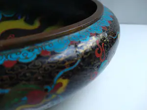 Niet of onleesbaar gesigneerd - Cloissonné schaal en vaas kopen? Bied vanaf 1!