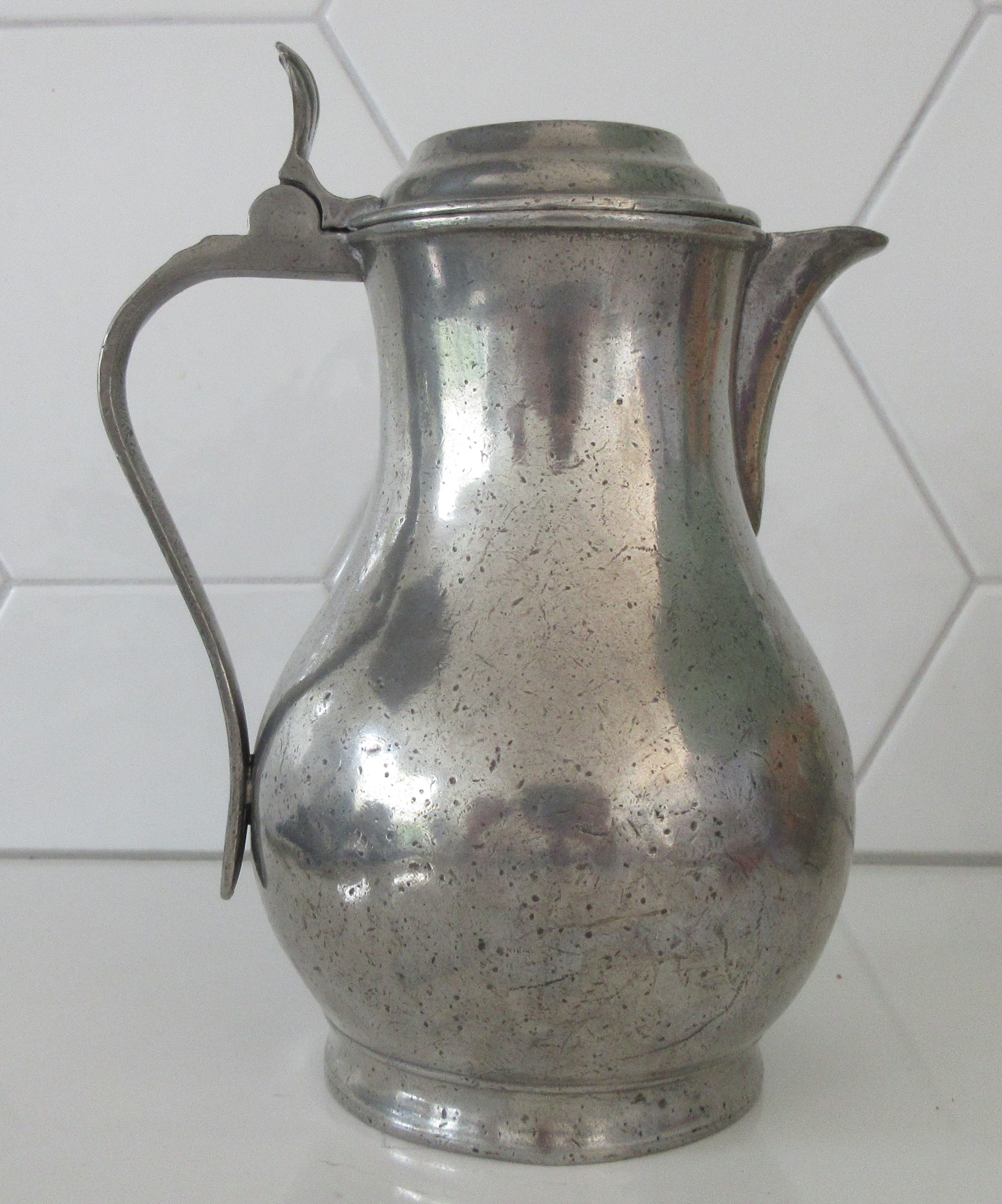 Niet of onleesbaar gesigneerd - Marinoni Zilvertinnen Dekselkan  kopen? Bied vanaf 1!