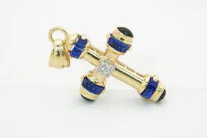 24-  Grote & massief 18 krt geel-gouden Kruis hanger met gefacett. blauwe stenen kopen? Bied vanaf 570!
