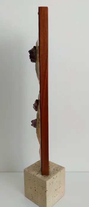 Piet Admiraal - (1911-1987) Grote sculptuur met metaal, email en edelsteen op sokkel kopen? Bied vanaf 189!