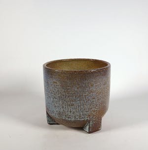 Potterij Zaalberg - Aardewerk, Lot van vier bloempotten voor Acorus Den Haag (Groot) kopen? Bied vanaf 40!