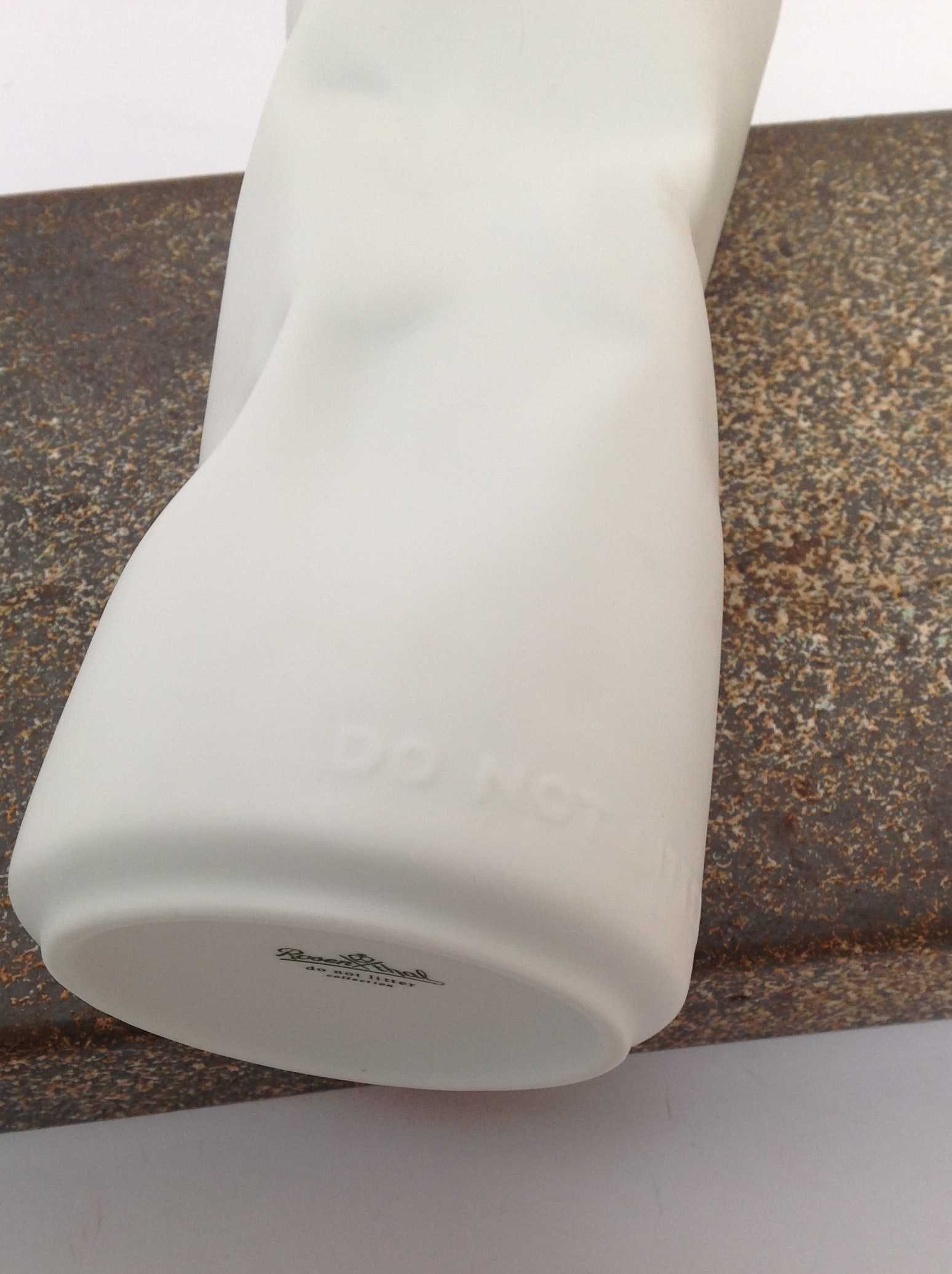 Rosenthal - Blikvaas Crazy Can biscuit (mat) porselein wit hoogte 20,5 cm kopen? Bied vanaf 45!