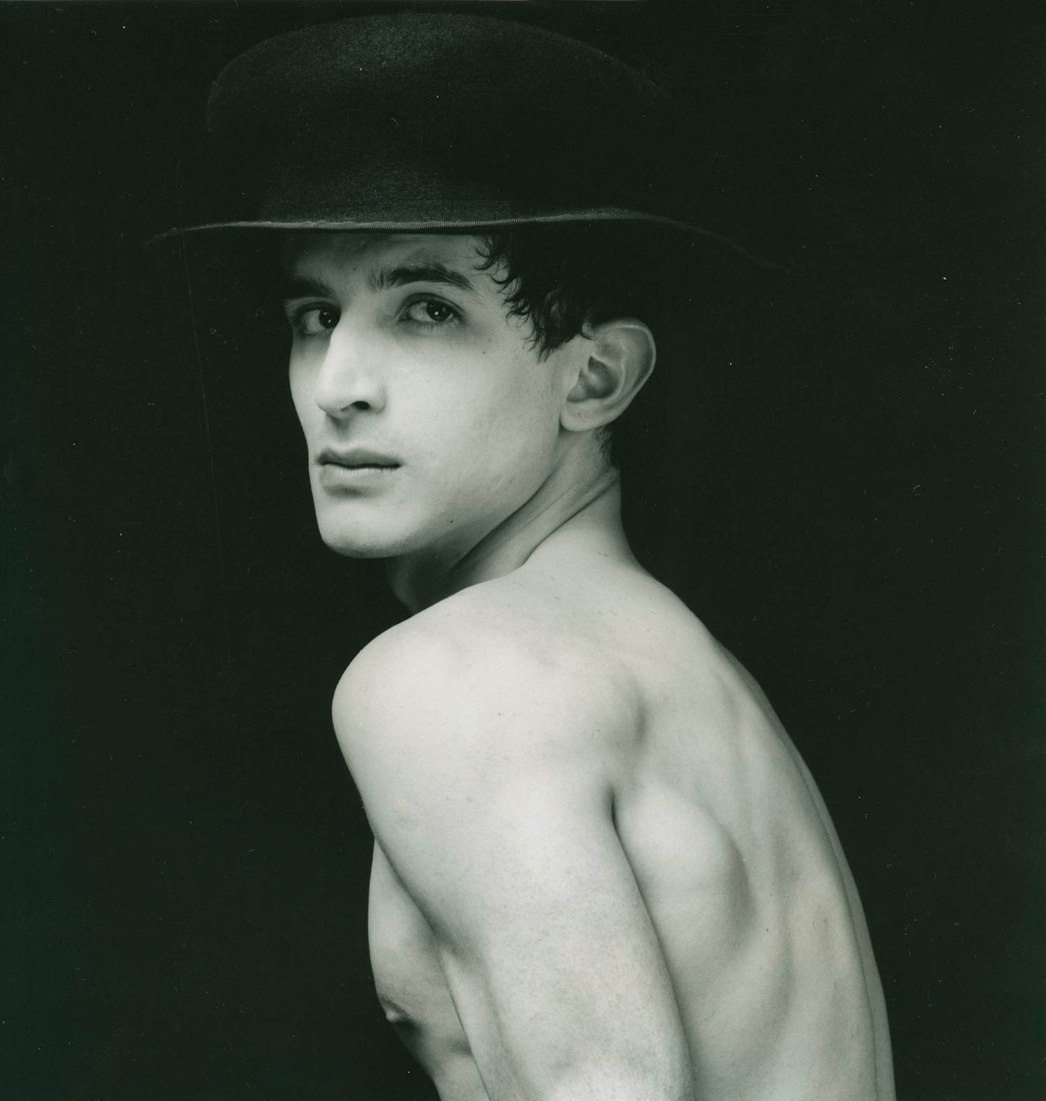 Erwin Olaf - ladies hats kopen? Bied vanaf 500!