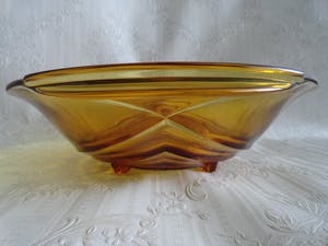 Sklo Union - Rudolfova - Carl Stolzle art deco schaal persglas kopen? Bied vanaf 1!