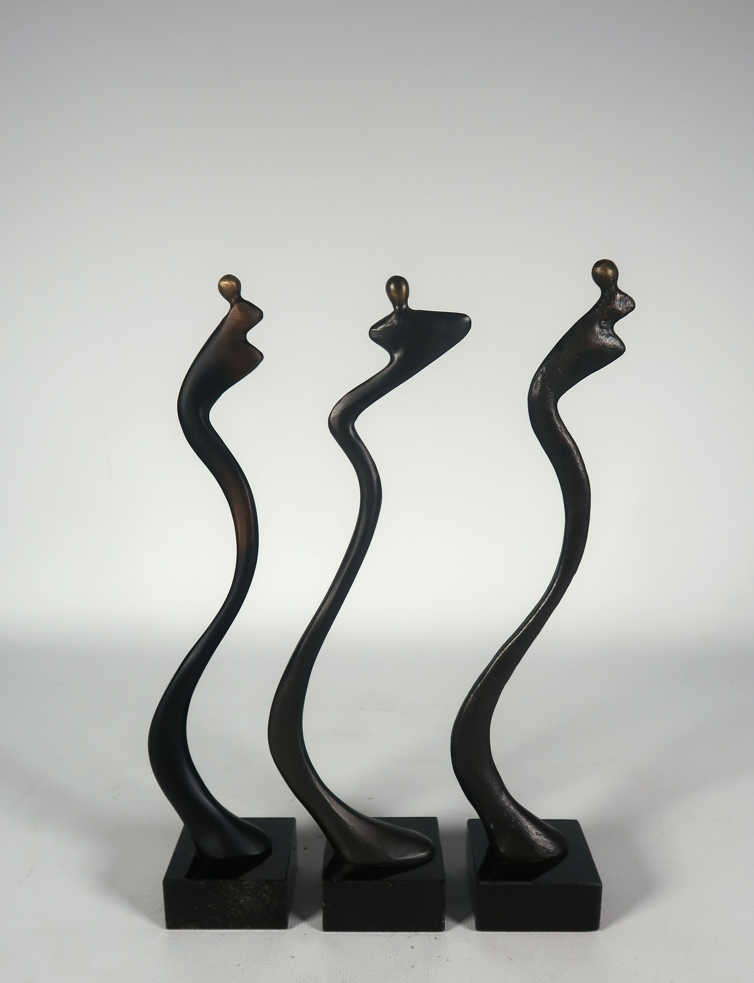 Corry Ammerlaan - Brons, Drie sculpturen kopen? Bied vanaf 30!