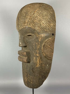 Luba - 200604 - Tribal used African mask from the Luba - Congo. kopen? Bied vanaf 45!