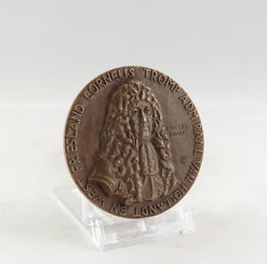 Pieter de Monchy - Termote, Hekman, Luns en anderen, Lot van 8 bronzen penningen kopen? Bied vanaf 100!