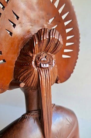 Curiosa - Buste van een Balinese Djanger Danseres - Handgesneden Hout kopen? Bied vanaf 50!