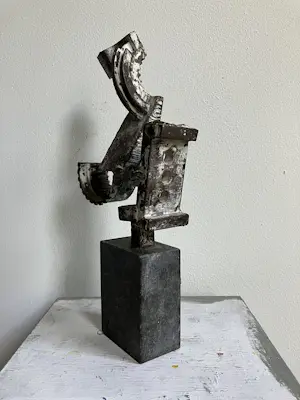 Lo van der Linden - "Repelsteeltje" - Ijzer - circa 2007 kopen? Bied vanaf 75!